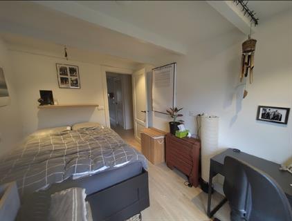 Room for rent 1183 euro Overtoom, Amsterdam