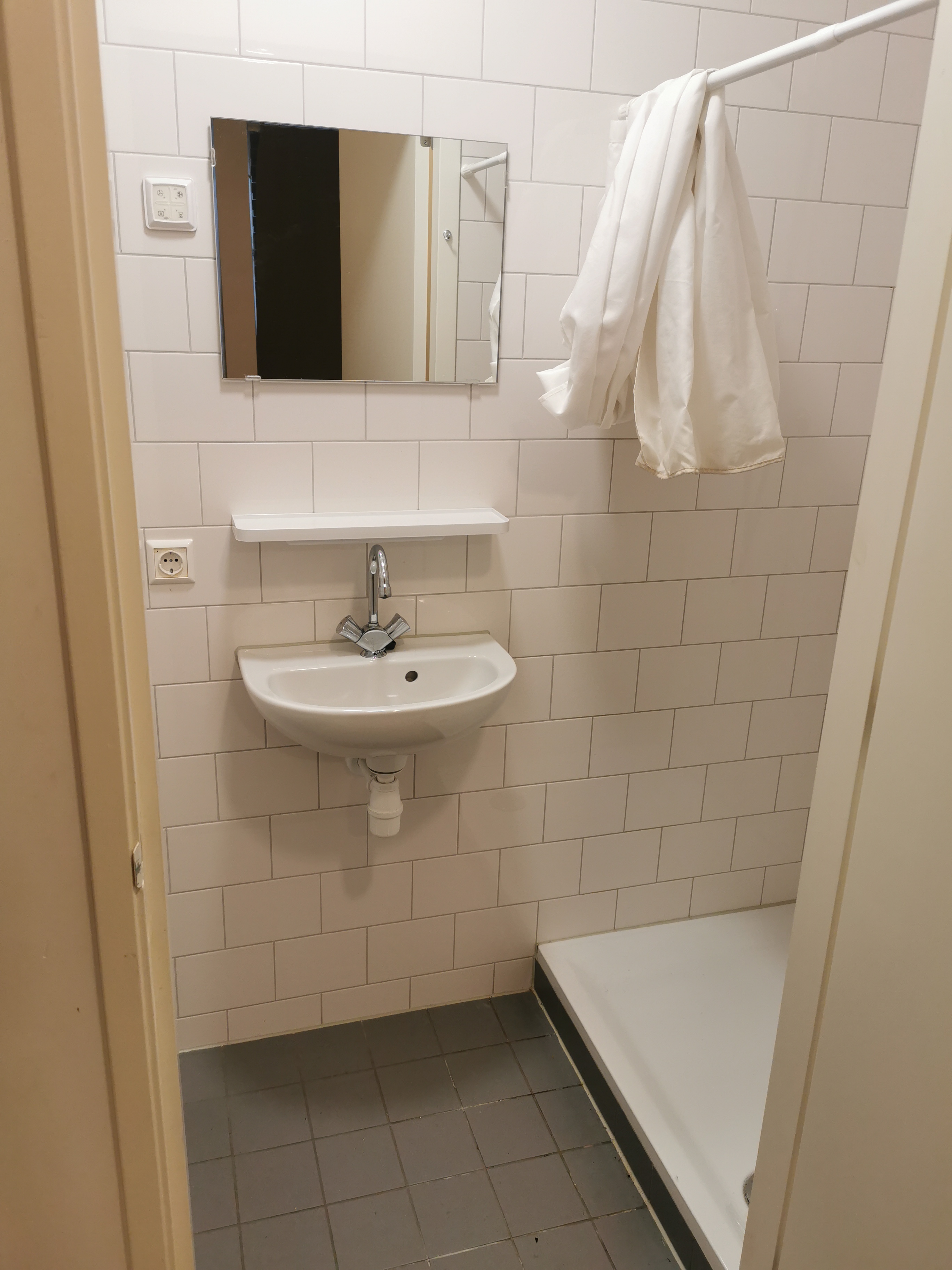 Kamer te huur in Rotterdam – Schiebroeksestraat – foto 3