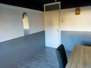 Room for rent 325 euro Kinlozen, Nieuw-Vennep