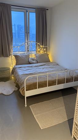 Kamer in Amsterdam, Czaar Peterstraat op Kamernet.nl: Gemeubileerd Studio te huur in hartje Amsterdam