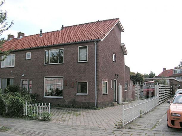 Kamer te huur in de Van Lennepstraat in Alphen aan den Rijn