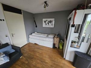 Room for rent 421 euro Balthasar van der Polweg, Delft