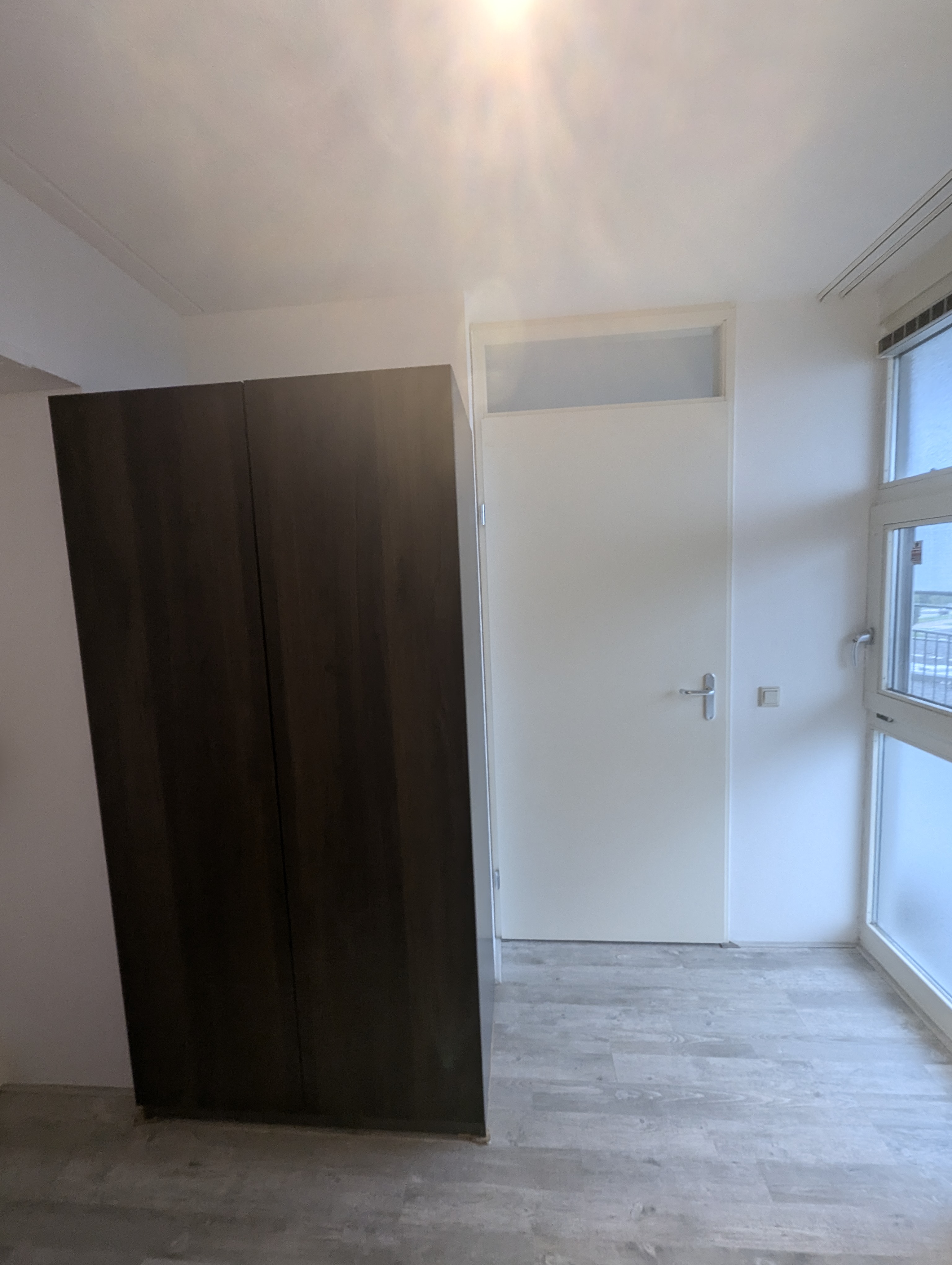 Kamer aan Middeldijkerplein, Barendrecht 5