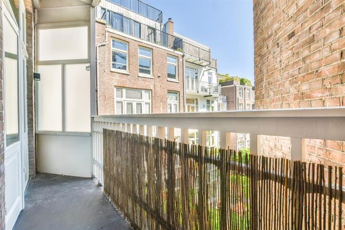 Wohnung bei De Lairessestraat In Amsterdam