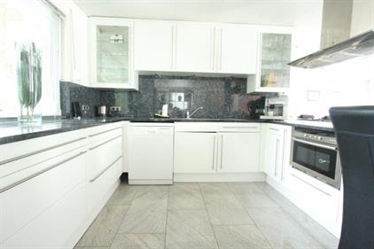 Appartement te huur 1850 euro Stuwweg, Maastricht