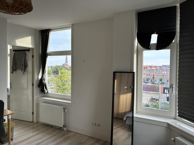 Zimmer bei Monstersestraat In Den Haag
