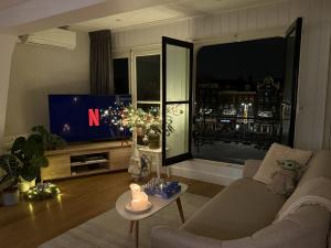 Appartement te huur 2800 euro Nieuwmarkt, Amsterdam