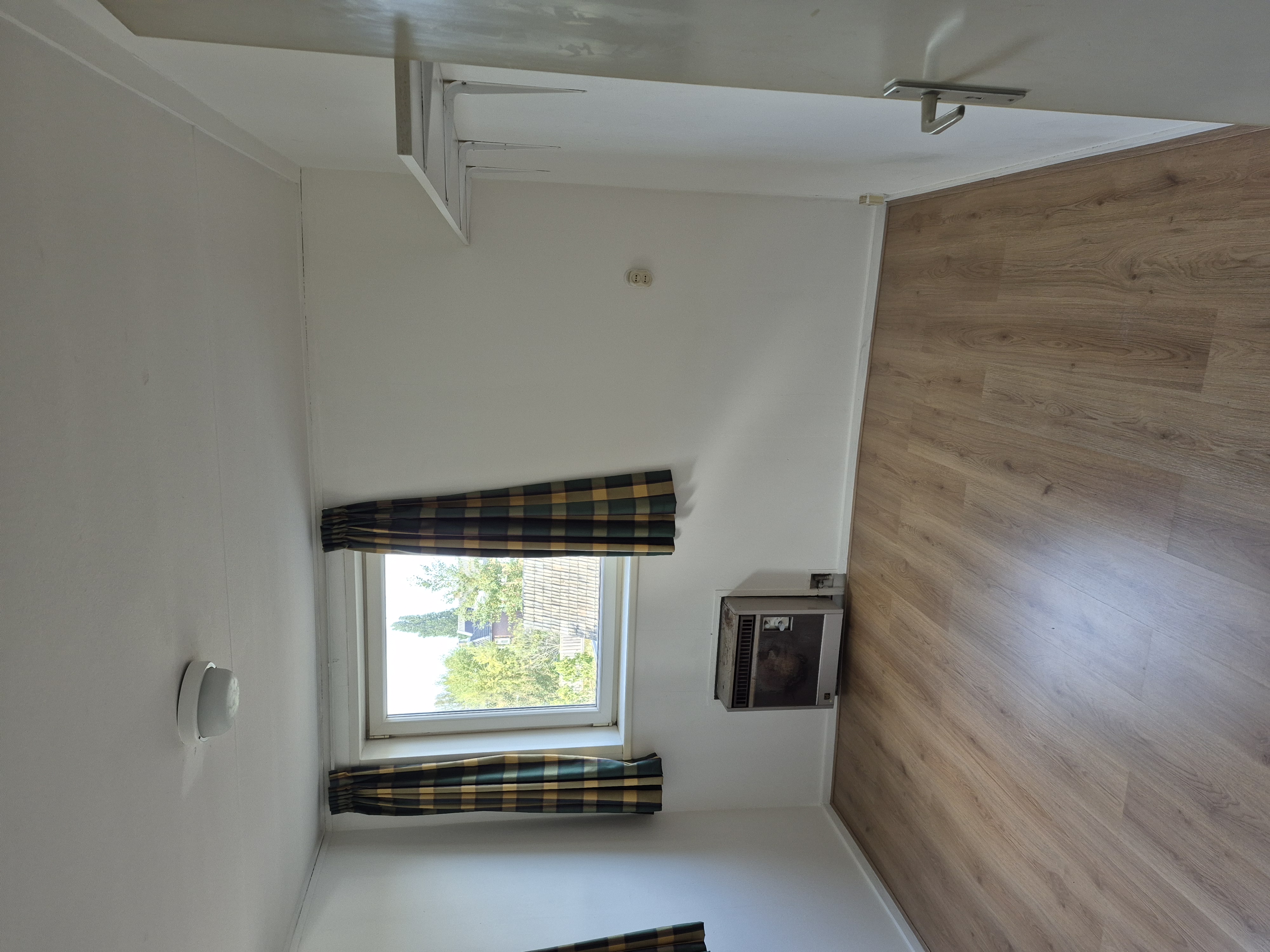 Kamer aan Elsbeekweg, Hengelo 10