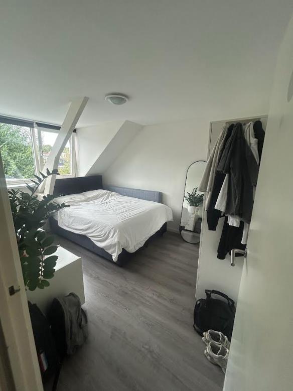 Kamer aan Kwaadeindstraat, Tilburg 6