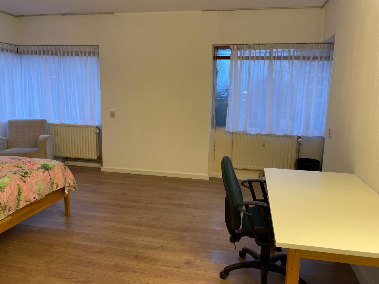 Kamer te huur in Amsterdam – Groenhoven – foto 2