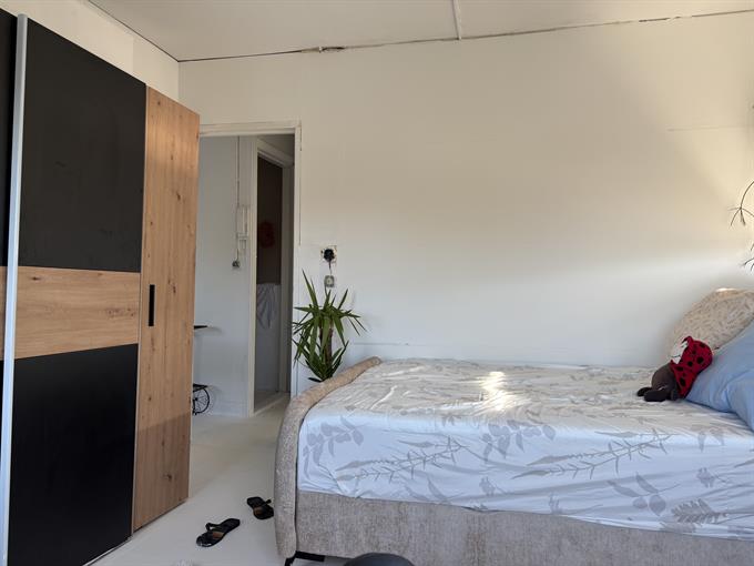 Zimmer bei Zeeburgerdijk In Amsterdam