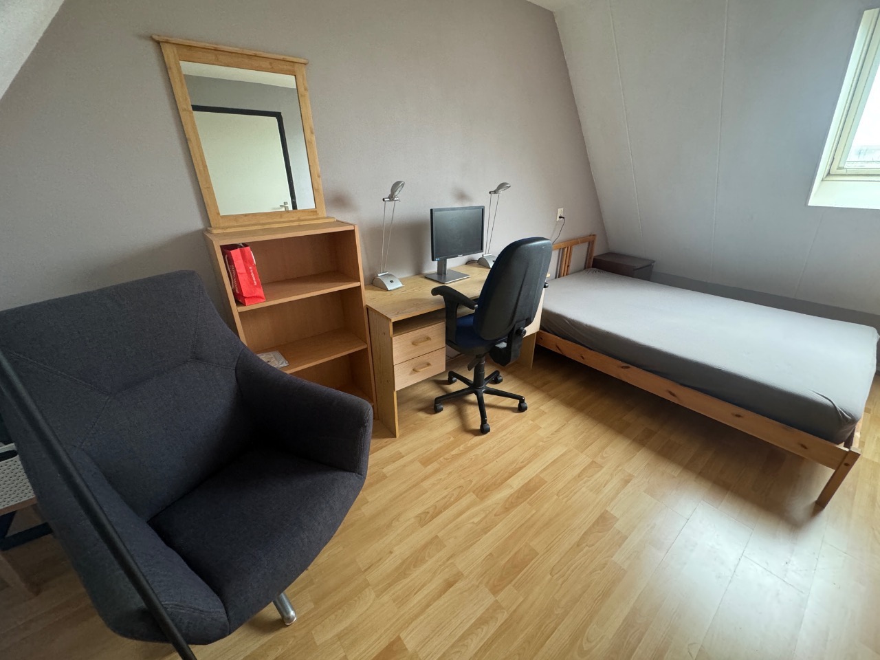 Kamer te huur in Hoofddorp – Sont – foto 2