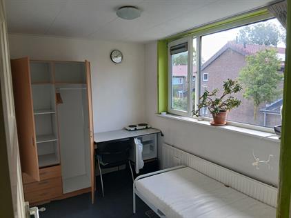 Room for rent 400 euro Diepenbroickpark, Weesp