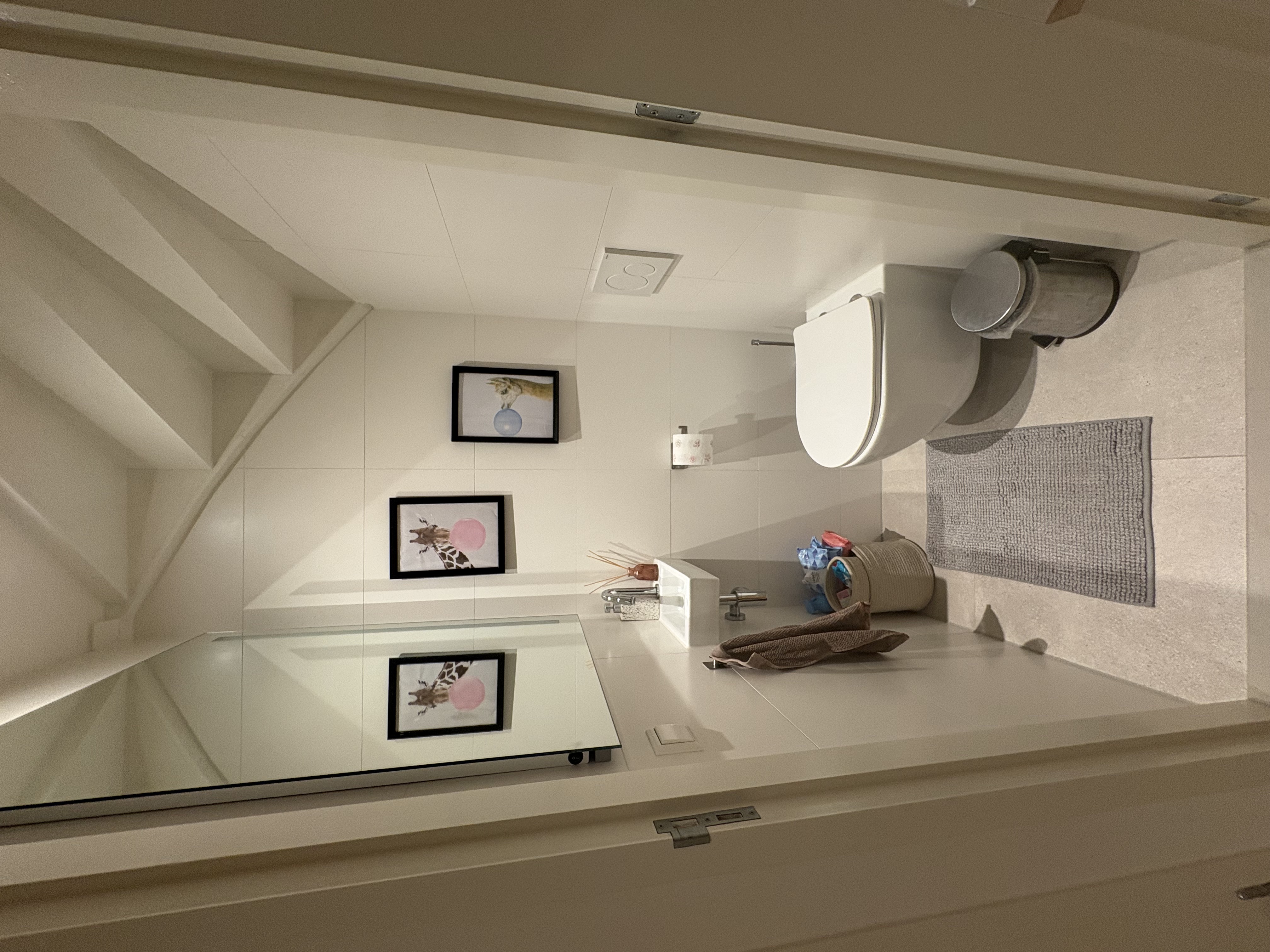 Kamer te huur in Amsterdam – Cornelis Anthoniszstraat – foto 2
