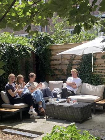Zimmer bei Helmersstraat In Den Haag