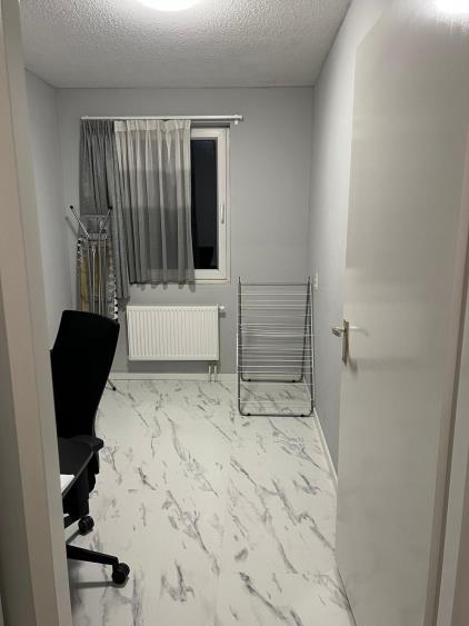 Kamer te huur 1100 euro Tolkamerstraat, Amsterdam