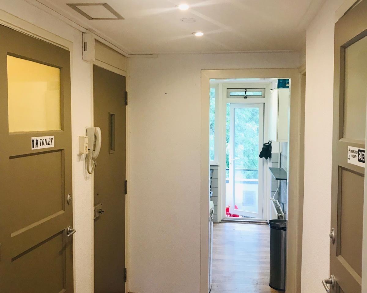 Kamer aan Schiedamseweg Beneden, Rotterdam 6