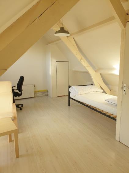 Room for rent 875 euro Waalstraat, Vlaardingen
