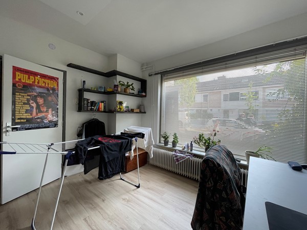 Kamer aan Maluslaan, Groningen 6