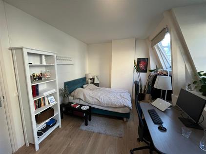 Appartement te huur 950 euro Trompenburgstraat, Amsterdam