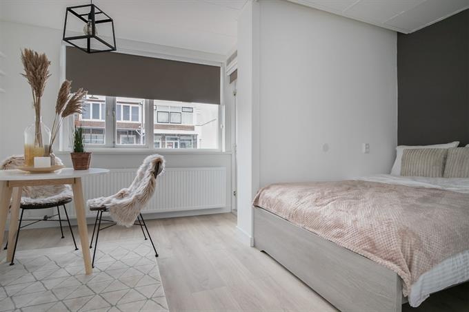 Zimmer bei Spruytstraat In Rotterdam
