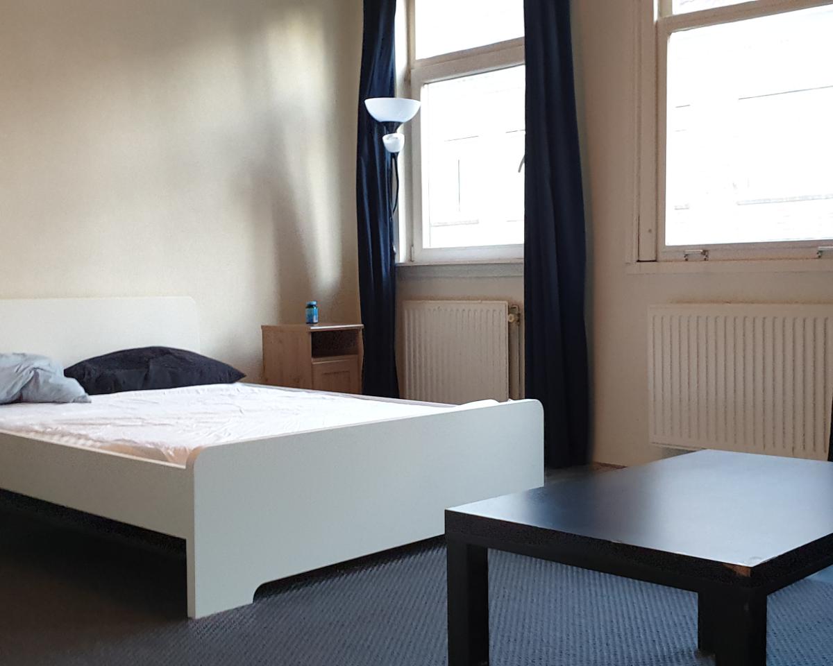 Kamer te huur in de Schoonderloostraat in Rotterdam