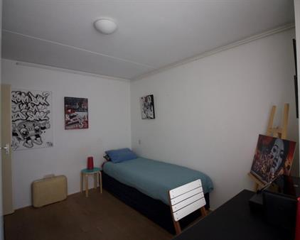 Room for rent 780 euro Staringstraat, Amsterdam