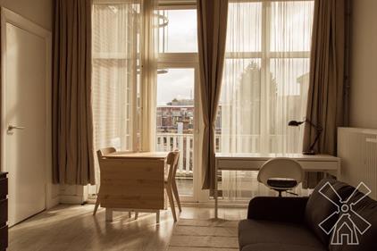 Studio te huur 1400 euro Valkenboslaan, Den Haag