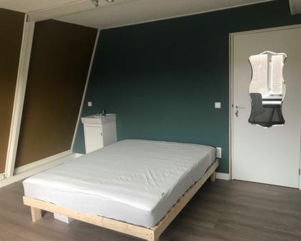Kamer te huur 800 euro Van den Berghlaan, Hoofddorp