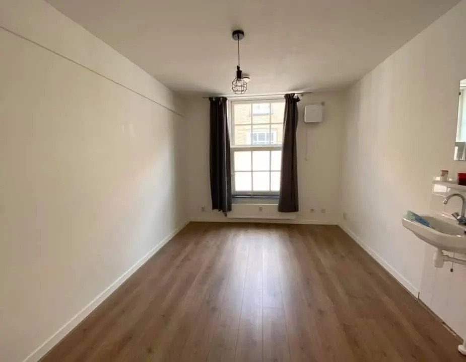 Kamer aan Hoefkade, Den Haag 7
