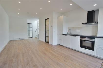 Appartement te huur 2750 euro Overtoom, Amsterdam