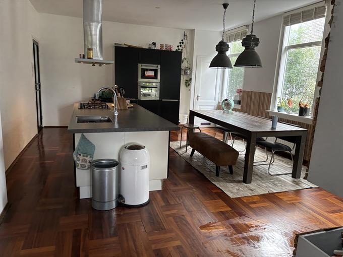 Zimmer bei Bovenstraat In Rotterdam