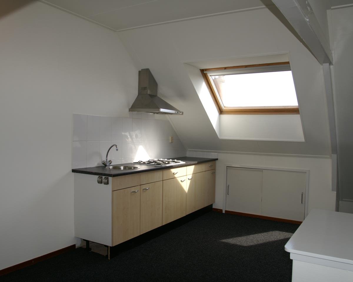 studios for rent on Lindestraat