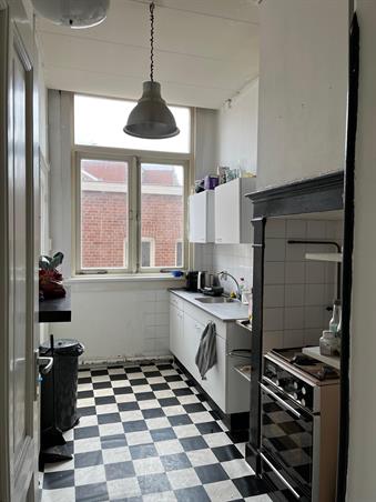 Zimmer bei Weimarstraat In Den Haag