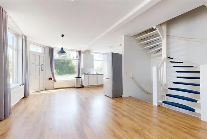 Zimmer bei Oostzanerdijk In Amsterdam