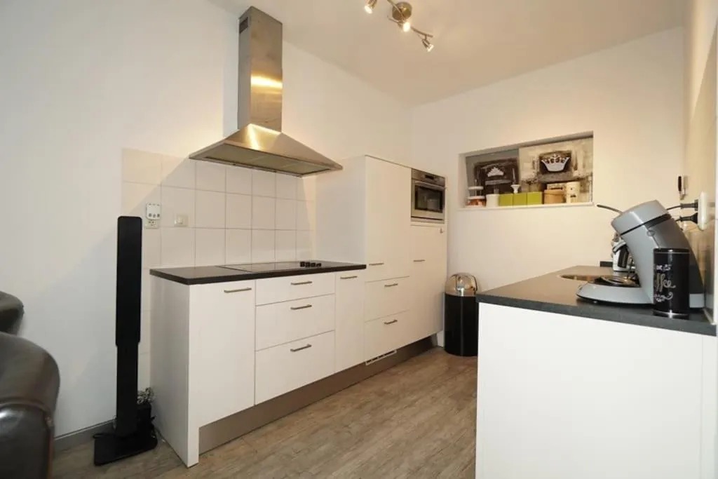 Appartement aan Scheepmakerspassage, Rotterdam 8
