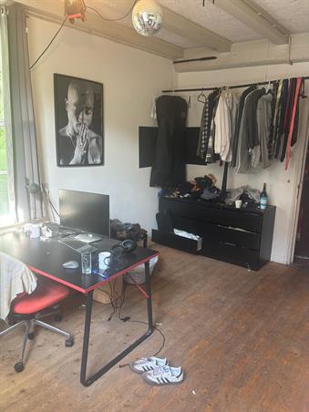 Zimmer bei Paardenmarkt In Delft