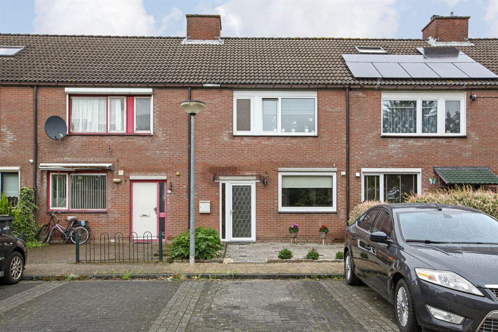 particuliere-woningen te huur op Oostzeestraat