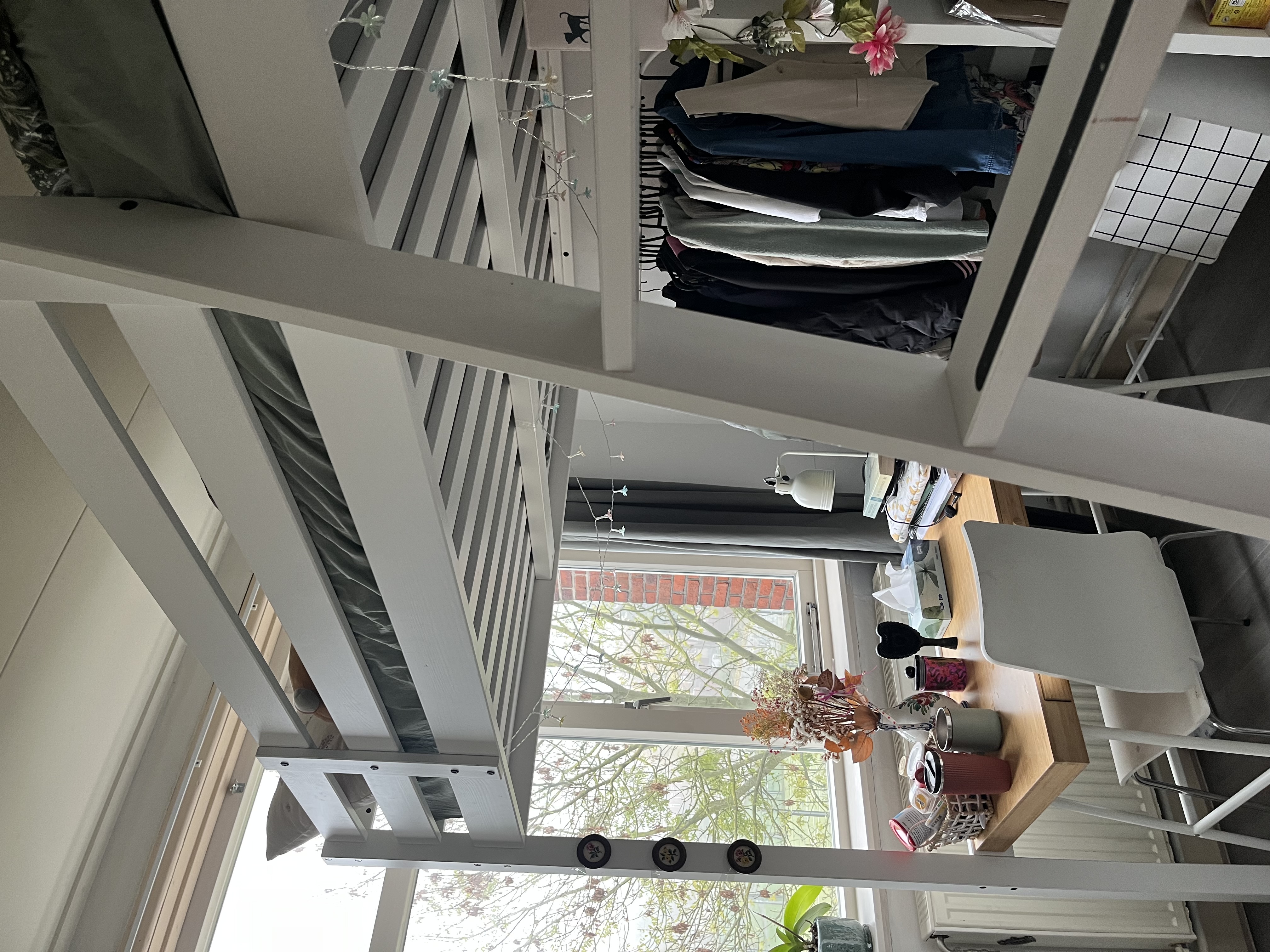 E. Thomassen a Thuessinklaan