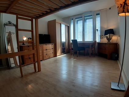 Room for rent 1980 euro Holendrechtstraat, Amsterdam