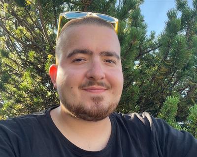 Ákos