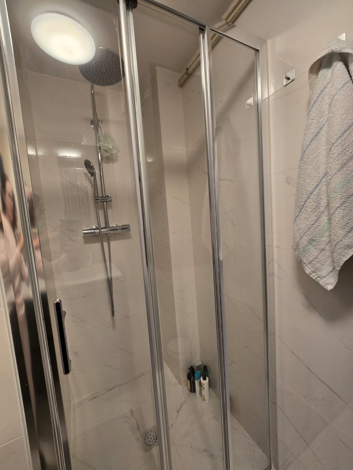 Kamer aan Asingaborg, Amsterdam 10