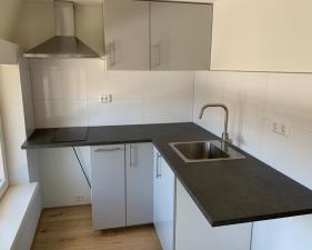 Studio te huur 975 euro Generaal Cronjestraat, Haarlem