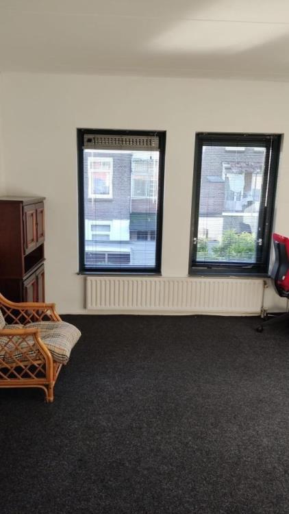 Room for rent 700 euro Kritzingerstraat, Den Haag