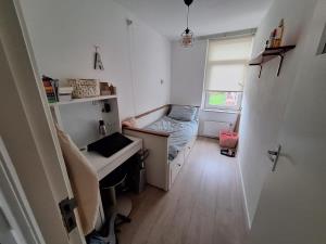 Room for rent 353 euro Jennerstraat, Groningen