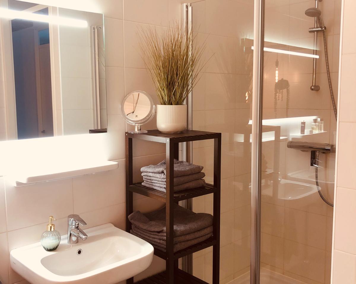 Appartement aan Oostelijke Handelskade, Amsterdam 9
