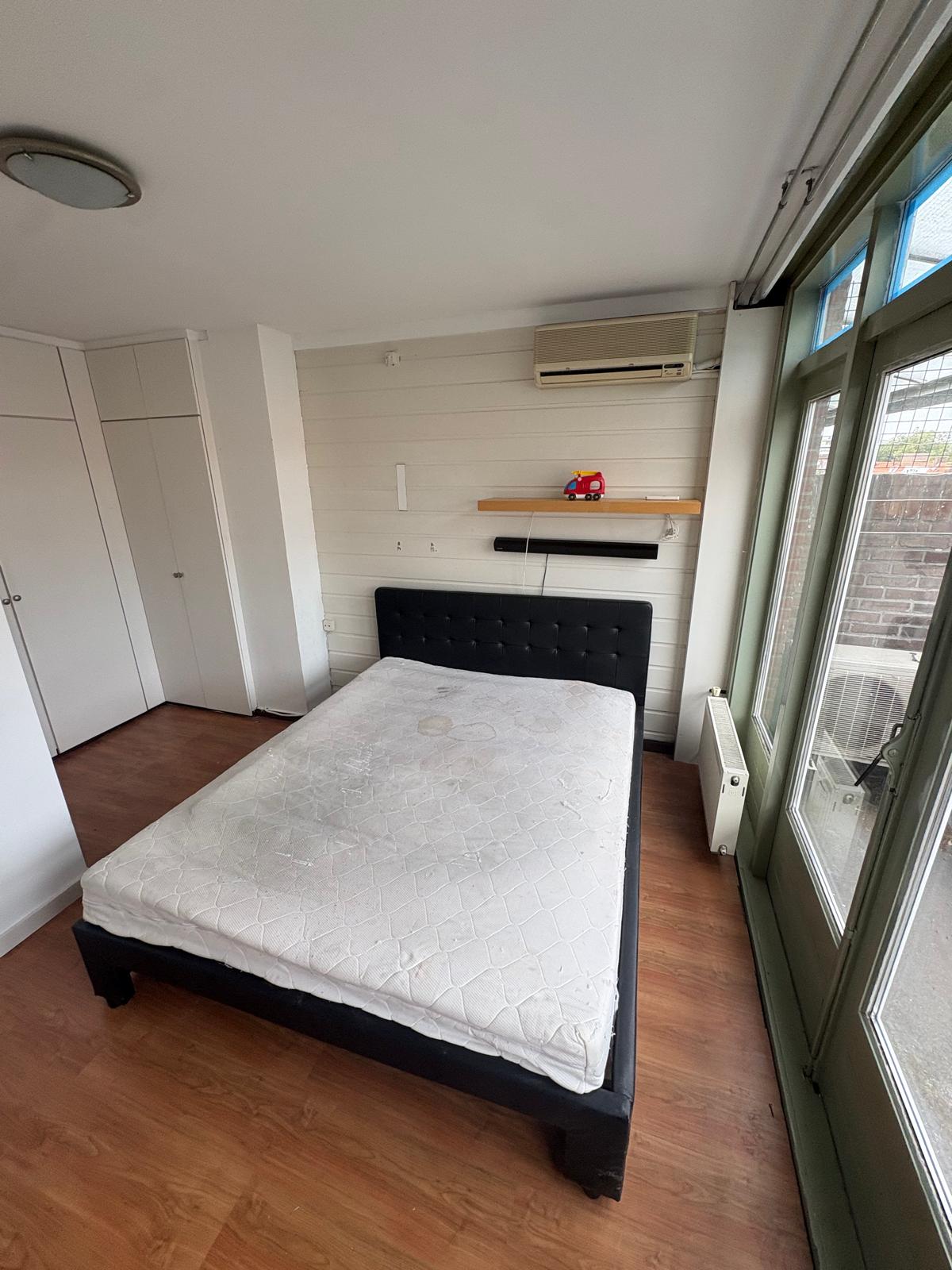 Kamer te huur in Schiedam – Rotterdamsedijk – foto 1