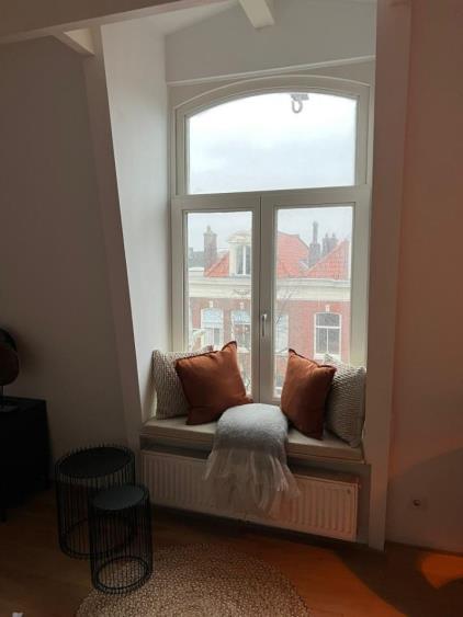 Studio te huur 1650 euro Eerste Hugo de Grootstraat, Amsterdam