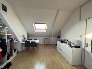 Room for rent 595 euro Tweede Willemstraat, Groningen