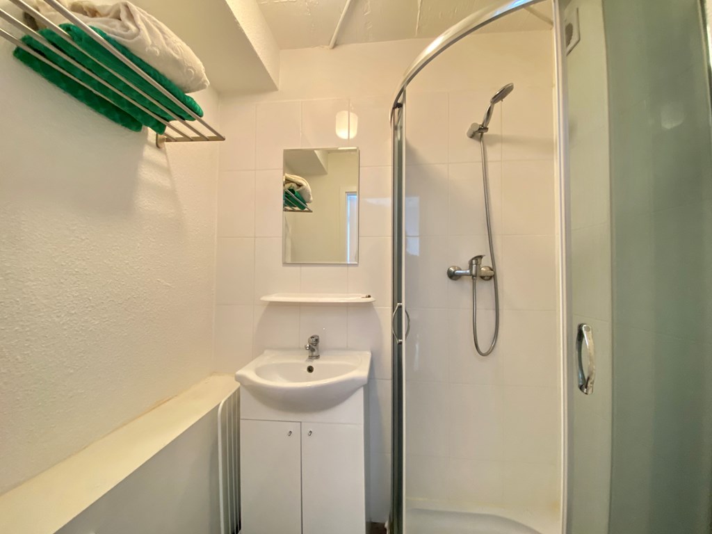 studios for rent on Oostmaaslaan